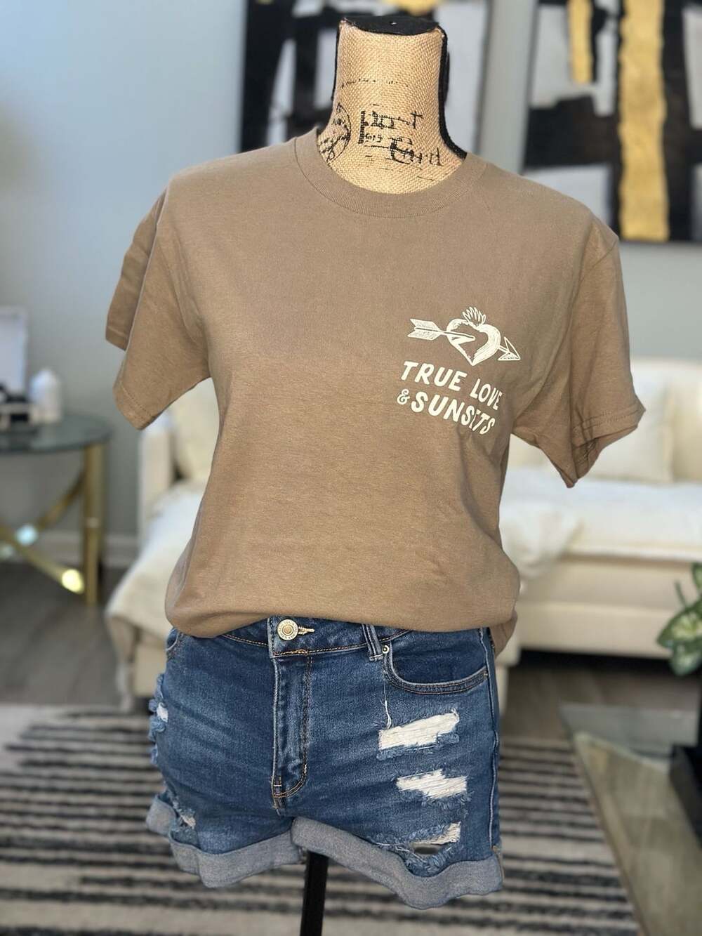 Polarize True Love & Sunsets Graphic T-Shirt Size Small Brown Cotton